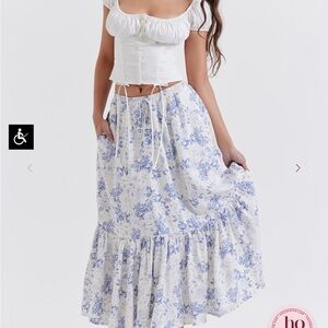 Aitana blue print midi skirt house of cb (never worn)